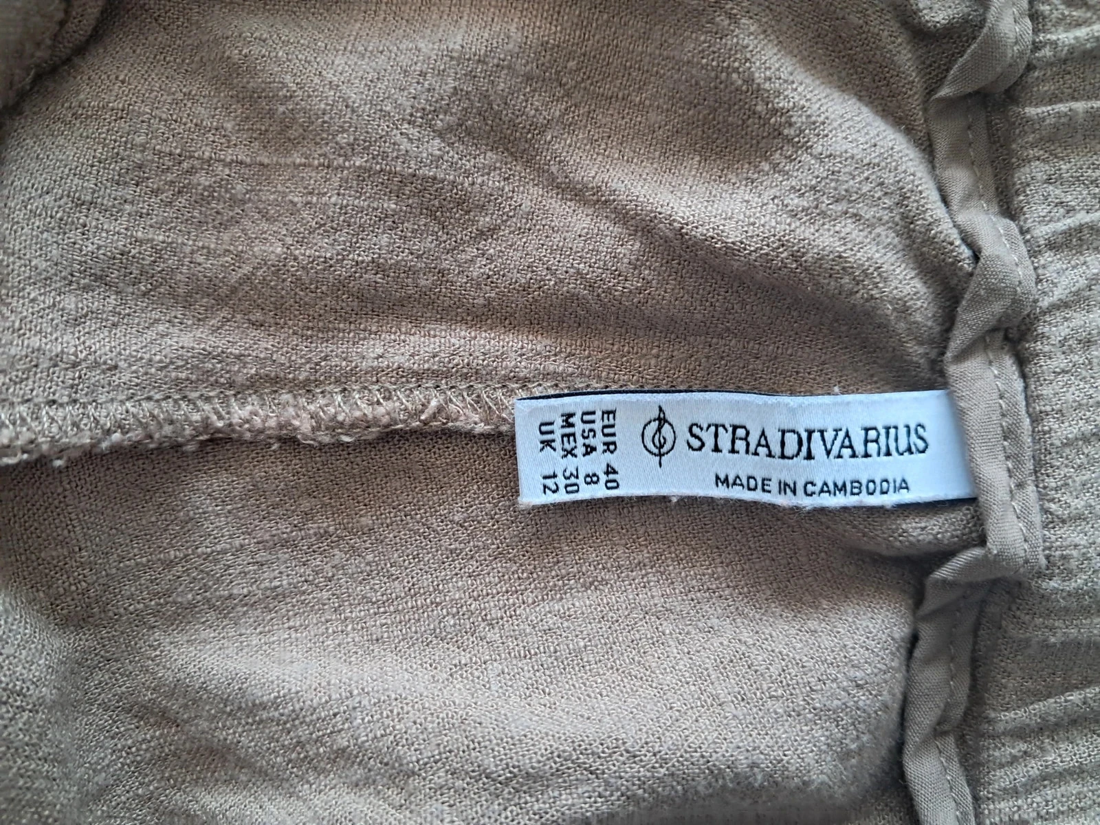 Short topo Stradivarius talla 40 – photo 3